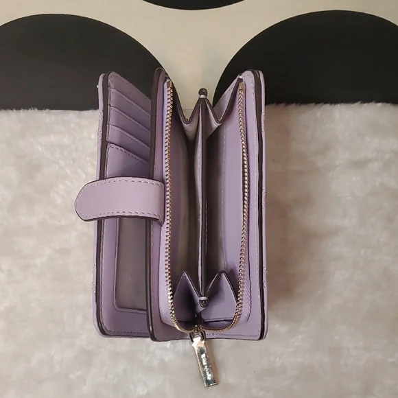 Kate Spade Lavender Quilted Wallet NWOT - Picture 5 of 6